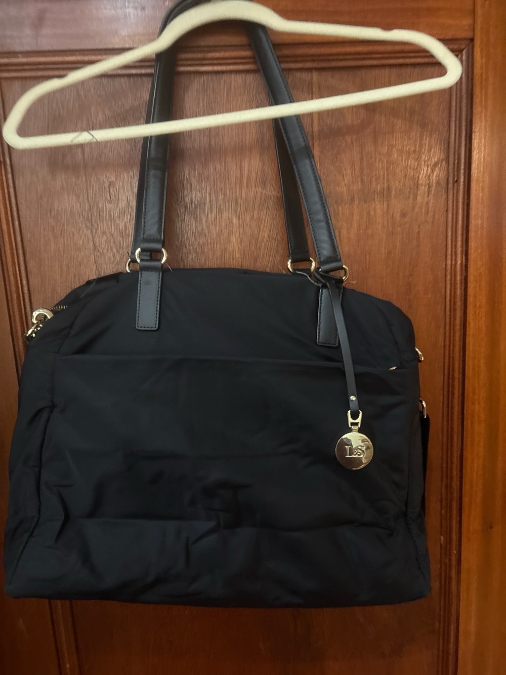 Lo & Sons Black Nylon Travel Tote Bag w/ Luggage Trolley Sleeve & Shoe Pocket